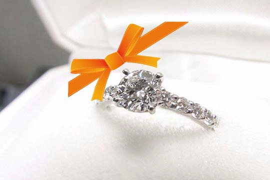 ご婚約指輪へのリフォームをご希望の方へ